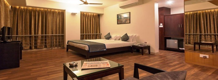 1921/Hotel Chaitali - Kolhapur 09.jpg